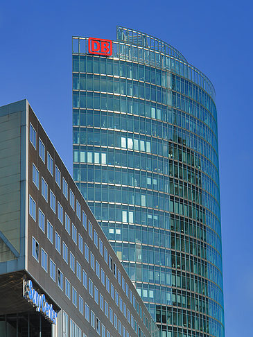 Hochhaus der Deutschen Bahn Fotos