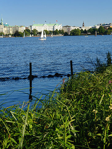 Blick nach Osten von der Außenalster Fotos