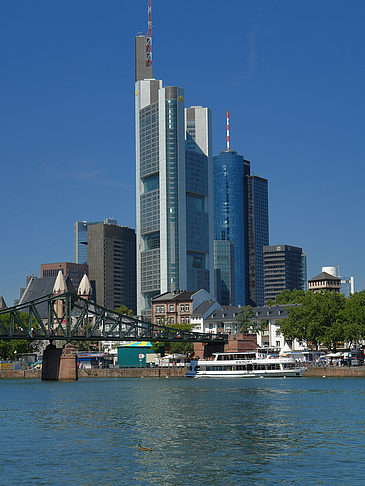 Fotos Commerzbank mit Maintower