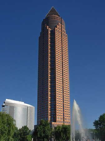 Fotos Messeturm mit Ludwig-Erhard-Anlage | Frankfurt am Main