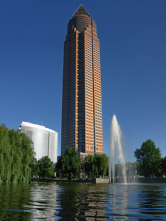 Fotos Messeturm mit Ludwig-Erhard-Anlage | Frankfurt am Main