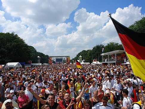 Foto Deutsche Fahnen