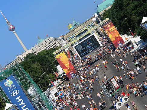 Foto Fanmeile am Brandenburger Tor - Berlin