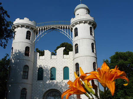 Schloss auf der Pfaueninsel Fotos