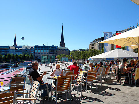 Brunchterrasse auf dem Alster Pavillon Foto 