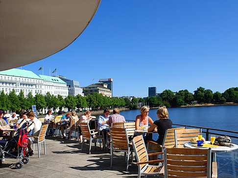 Fotos Brunchterrasse auf dem Alster Pavillon