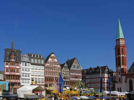 Foto Römerberg mit Nikolaikirche - Frankfurt am Main