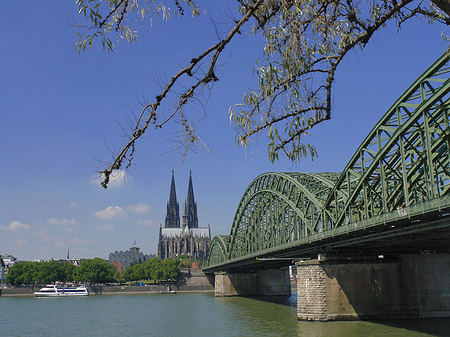 Fotos Hohenzollernbrücke am Kölner Dom