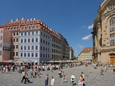 Frauenkirche und Neumarkt Foto 